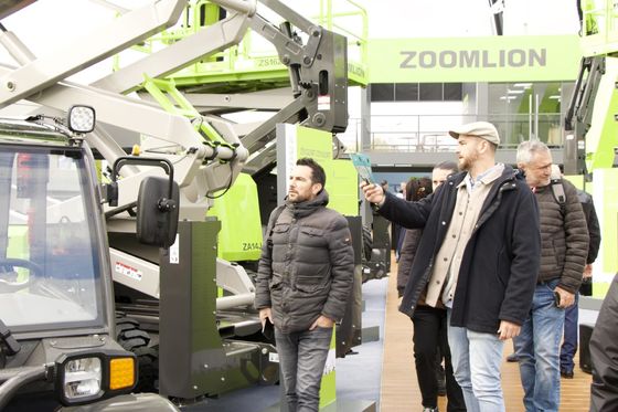1-500T Capacity Customizable Truck Crane For Heavy Lifting Equipment