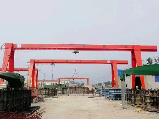 Remote Controlled Single Girder Bridge Crane 0-38M Working Range And 20m Lifting Height