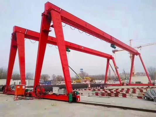 Remote Controlled Single Girder Bridge Crane 0-38M Working Range And 20m Lifting Height