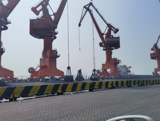 80TON Gantry Portal Slewing Crane For Industry Four Link Portal Harbour Crane