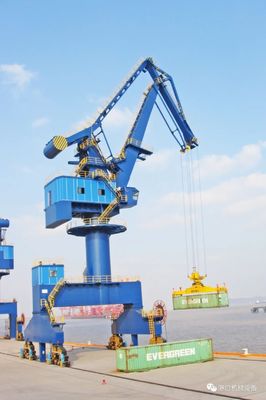 Industrial Steel Plate Portal Crane / Container Port Cranes Customized